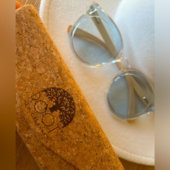 ROOT Sunglasses with Blue Lenses. Unisex. - Picture 3 of 6